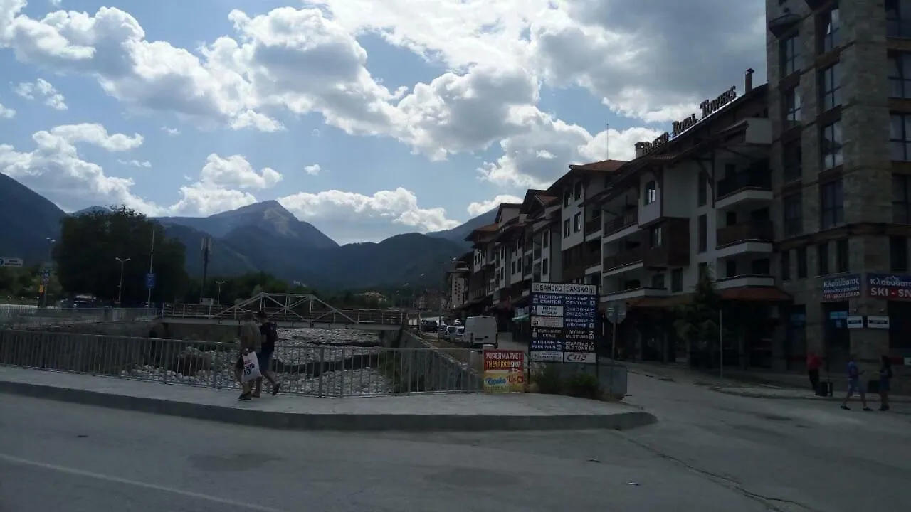 Apartman U Kompleksu Royal Towers Μπάνσκο